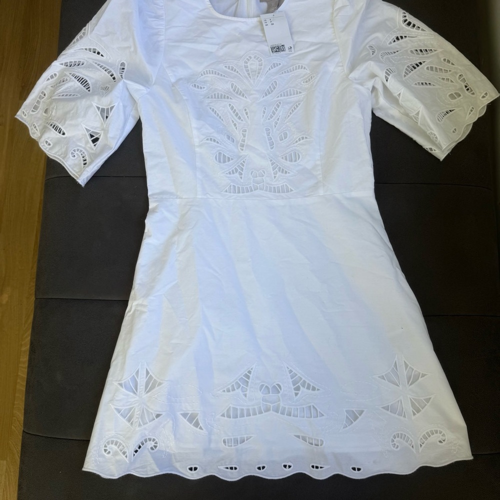 H&M White Long Sleeve Lace Dress hits above knee